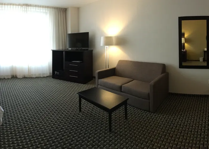 Holiday Inn Mexico Santa Fe, an IHG Hotel